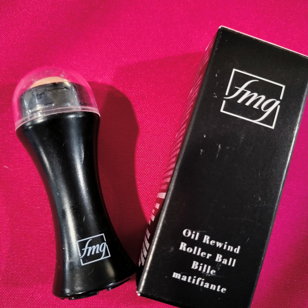 NIB Avon FMG Oil Rewind Roller Ball Cream